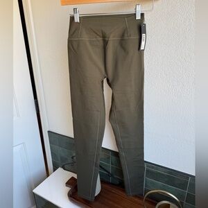 Oner Active Timeless High Waisted Legging. NWT. Medium. Khaki (Olive Green).